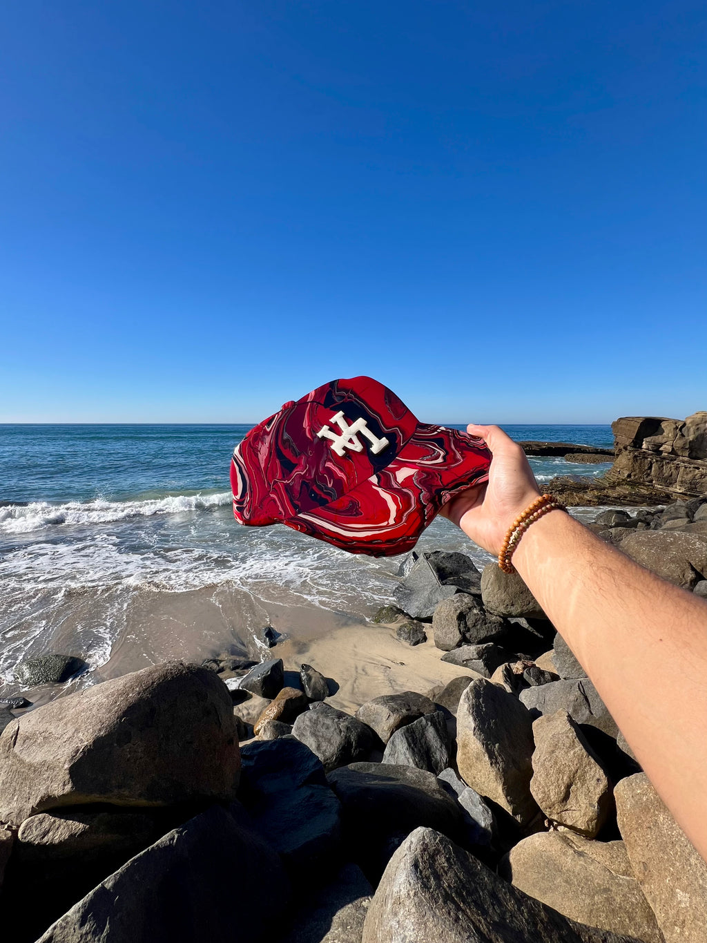 "paint the town red & flip it on its head" ❤️‍🔥👹🚨♦️